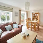 Host & Stay - The Railway Retreat